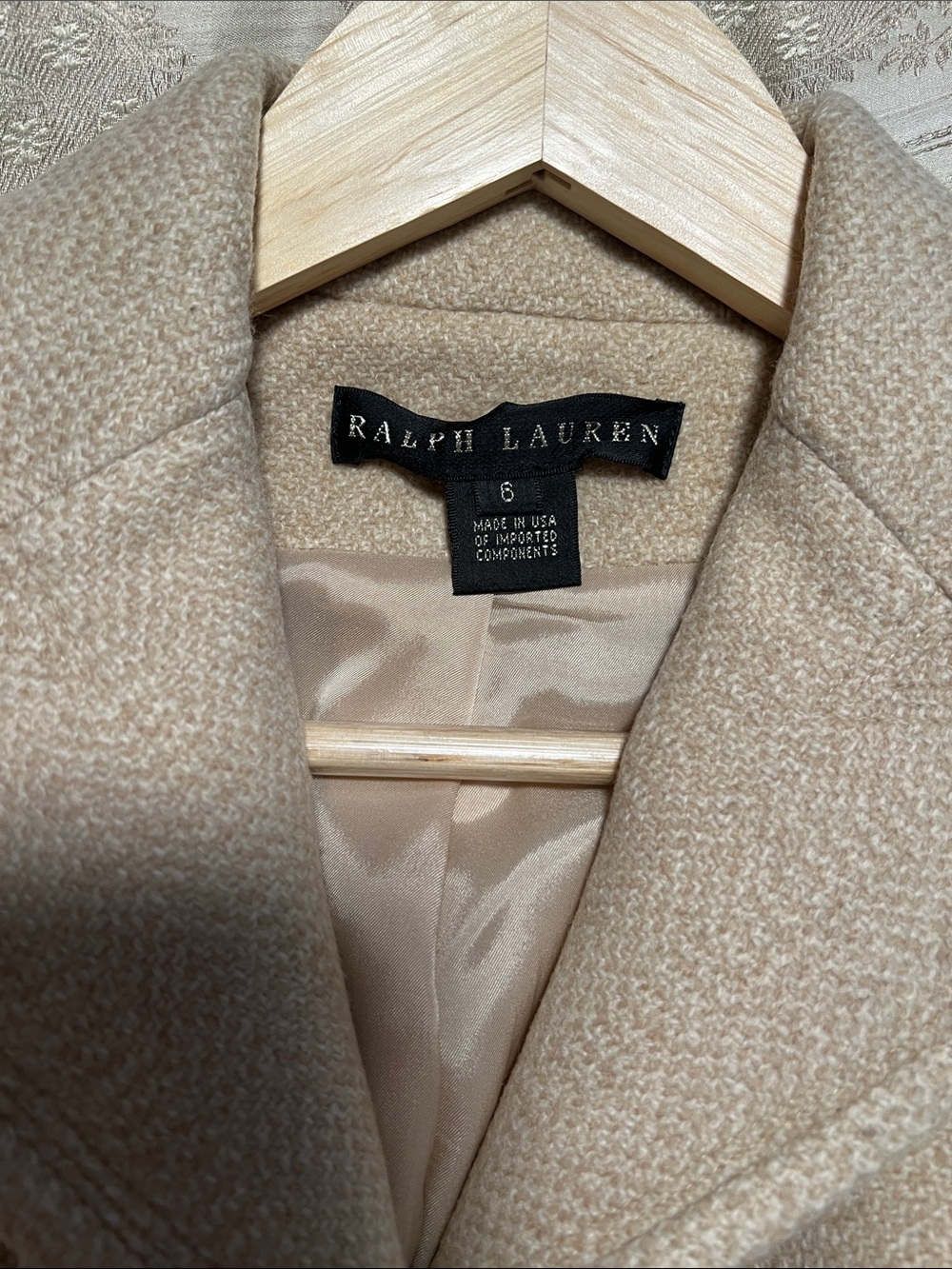 Ralph Lauren Wool-Blend Tailored Blazer - Picture 3 of 4